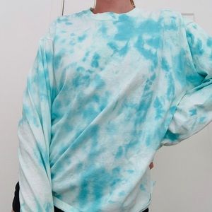 BLUE TYE DYE LONG SLEEVE